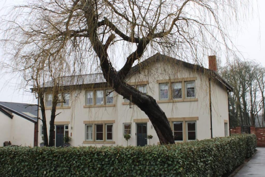Woodland Retreat In Lytham. Villa Lytham St Annes Exterior foto